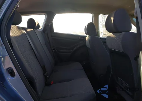 2006 Toyota Corolla Matrix Xr z USA, uszkodzony, nr VIN 2T1KR32E66C556630